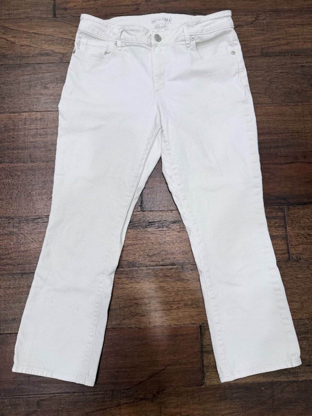 LOFT White Curvy Kick Crop Jeans Size 8 High Rise Stretch Cropped Pants